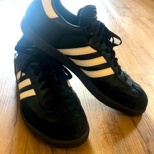 Adidas samba shoes